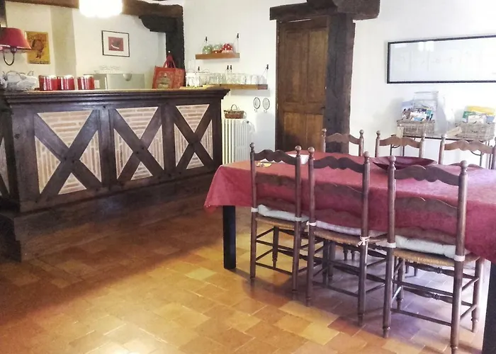La Maison Rouge