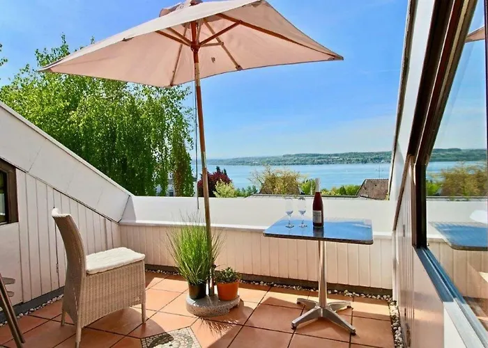 Mit Seeblick Und Dachterrasse In