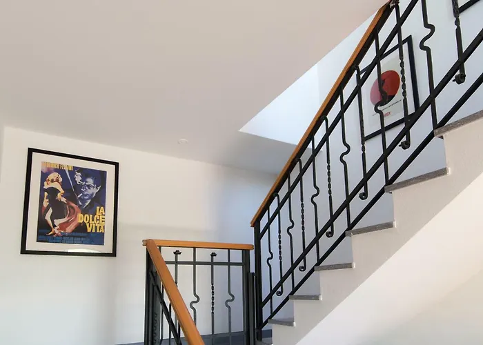 La Dolce Vita - The House Of Travelers