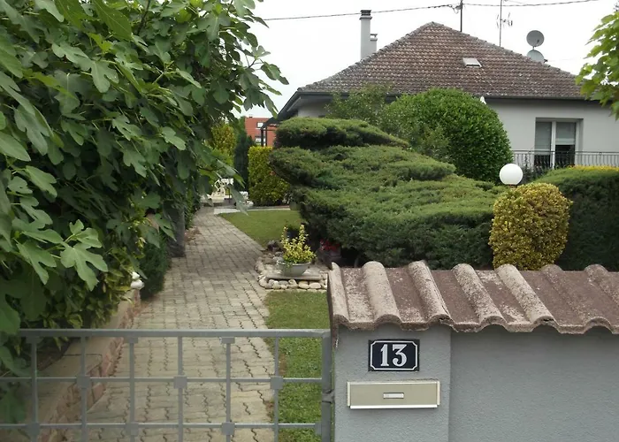 Eguisheim village préféré des français grand studio