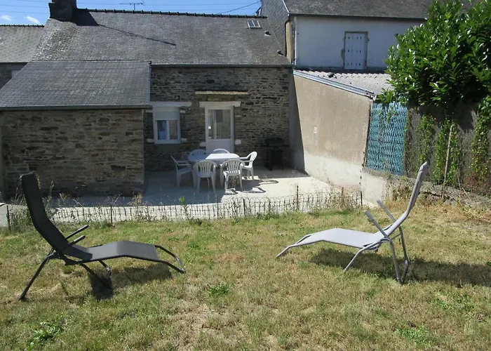 maisonnette avec jardin proche du Mont Saint Michel