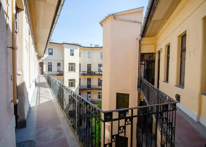 Lakeside Budapest Residences 1 Min From Metro