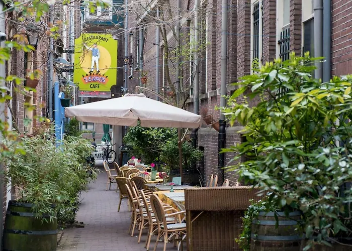 Saint Claire Studio'S