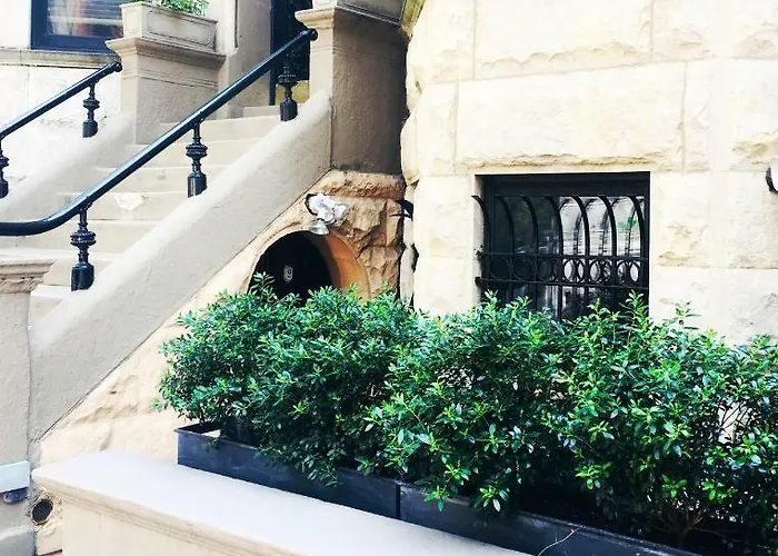 2-Bedroom In Upper West Side, Private Entrance