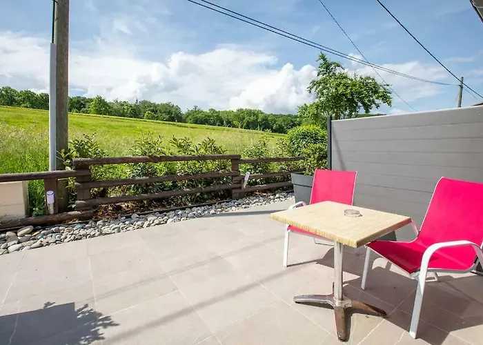 Domaine des Ecuries - Appartements meublés à Talloires
