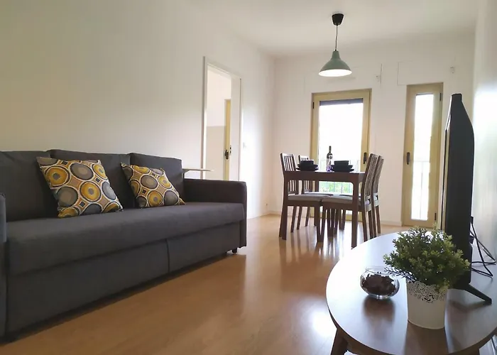 Lisbon Central Apartment In Entrecampos