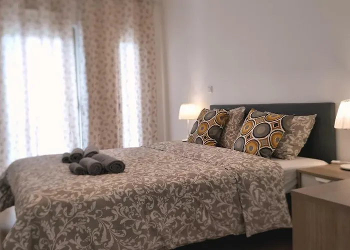 Lisbon Central Apartment In Entrecampos