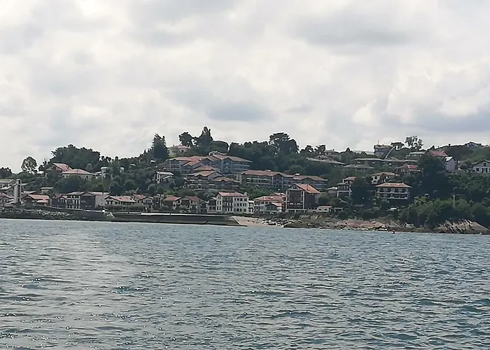 Lake House St Pee Sur Nivelle