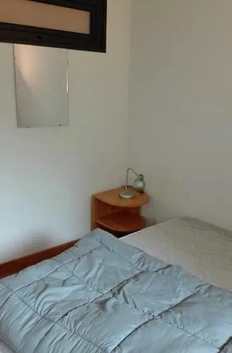 Charmant T2 avec cabine fermée et terrasse