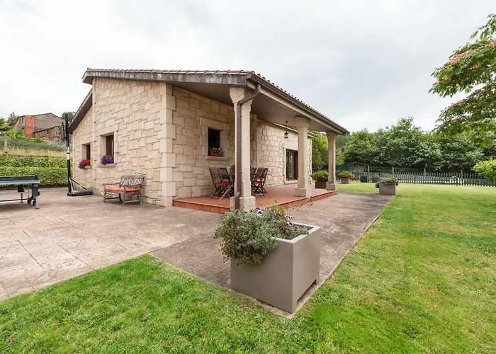 Casa A Pedriña