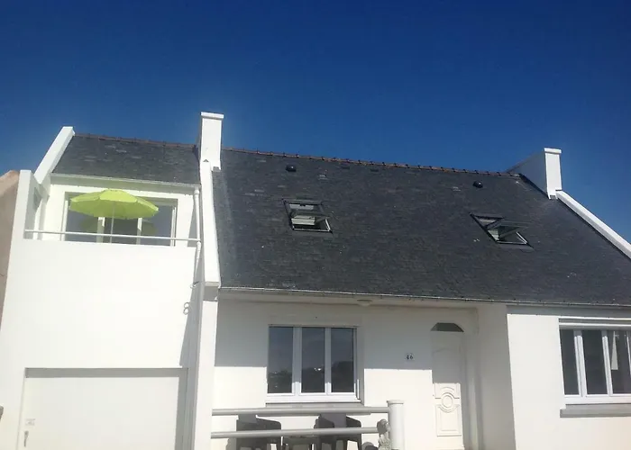 Au Bord Du Chenal