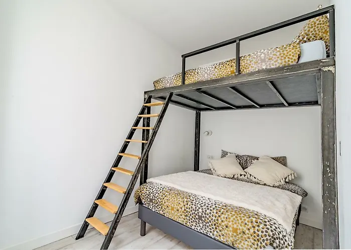 Chambre et appartements entre le Pont d Avignon et le Palais des Papes