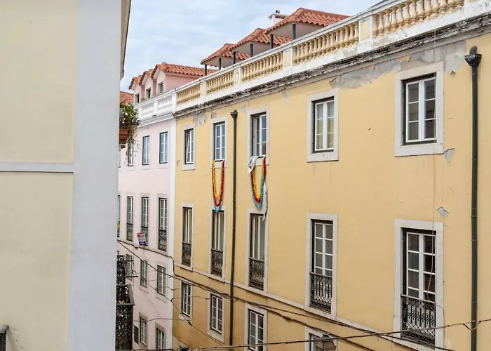Archi-Pelago Alfama Design Suites Guesthouse