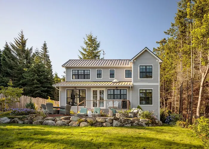 Orcas Beach Cottage