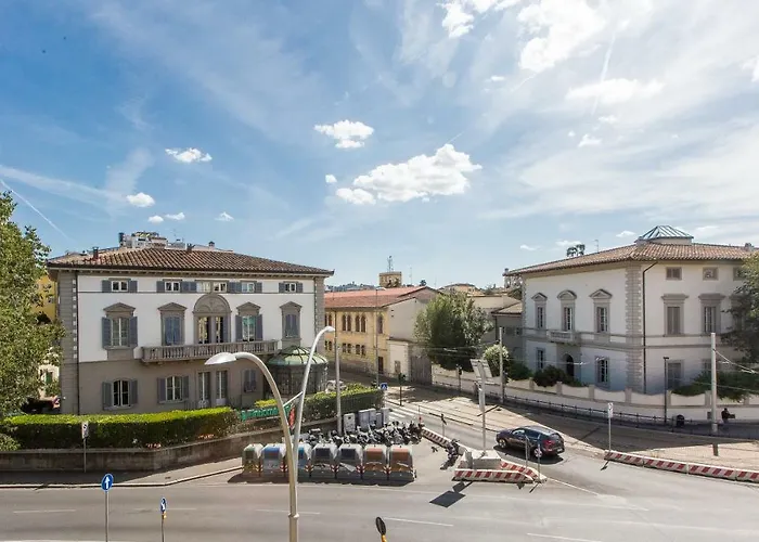 Santa Maria Novella Palace