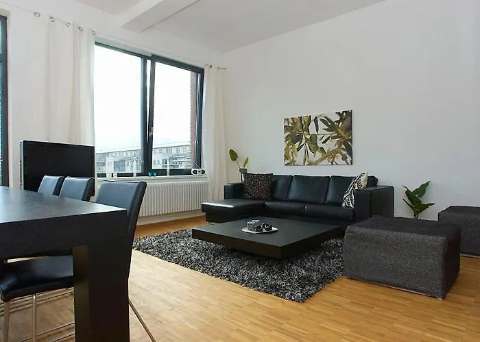 Spacious Studio Apartment Friedrichshain