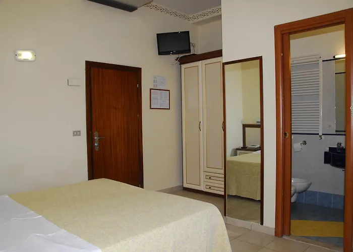 Hotel con tennis: Hotel Nettuno