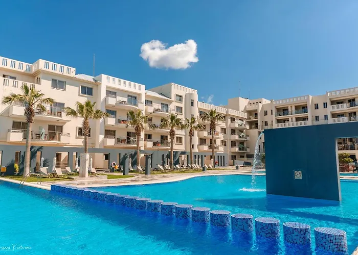 Blue Lagoon Kosher Hotel