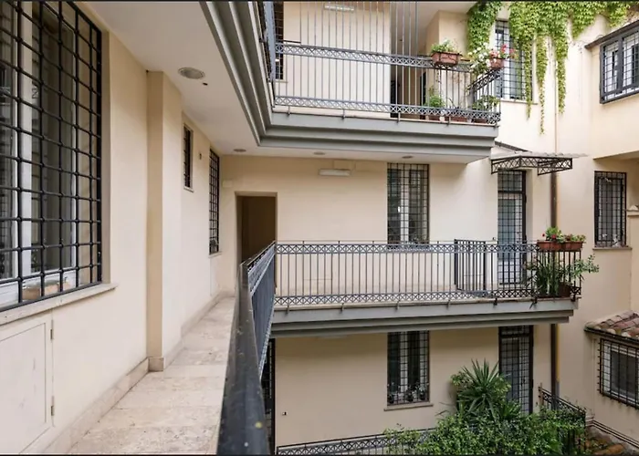Roma Colosseum Apartment