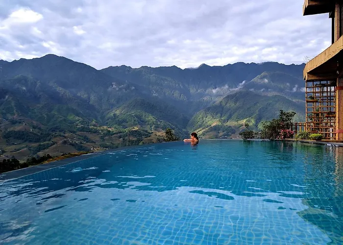 Hot Tub in Room Sapa Clay House - Mountain Retreat