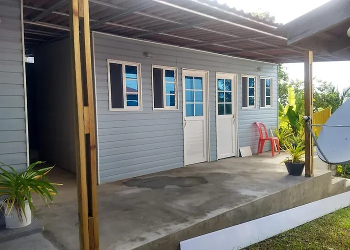 Marysol Lodging Hostel & Camping