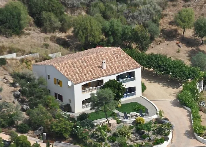 Résidence U MELU Grand T2 BLEU en rez de jardin