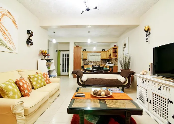 Atlantic Breeze Apartments, Canouan Island