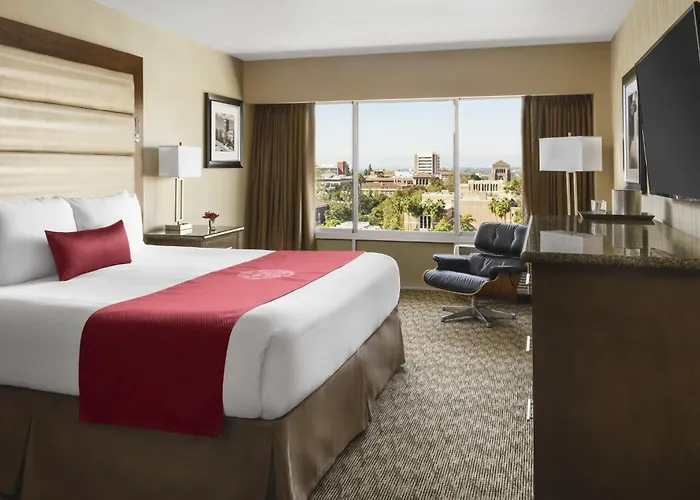 Usc Hotel