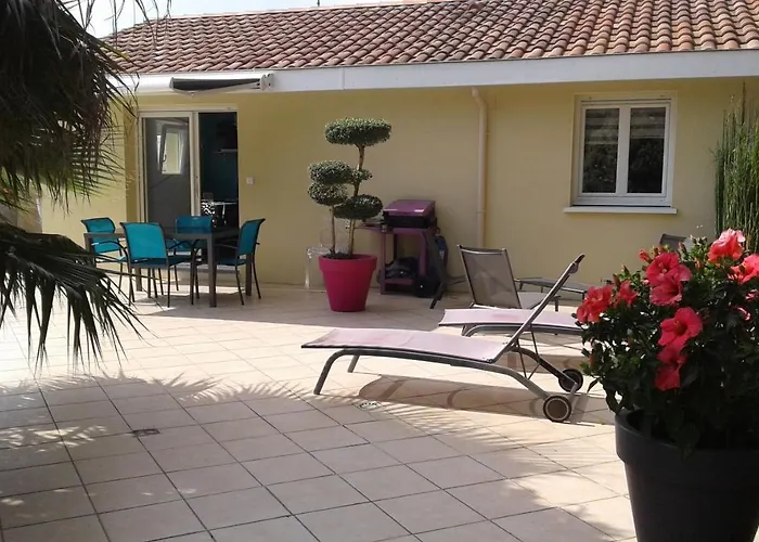 Gite T2 Tarnos avec piscine