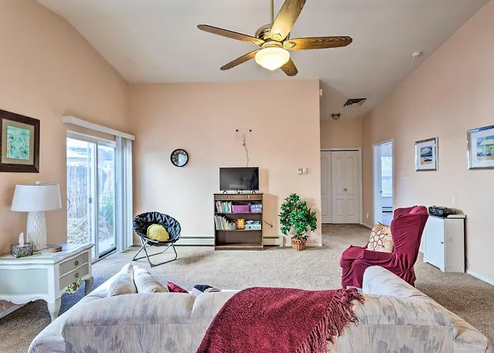 Vacation home: Grand Junction Townhome By Co Natl Monument!