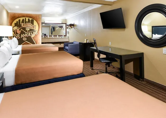 Motels Hollywood Inn Express South