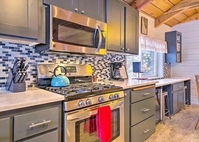 Mccall Retreat W/ Hot Tub - 1/2 Mi To Downtown!