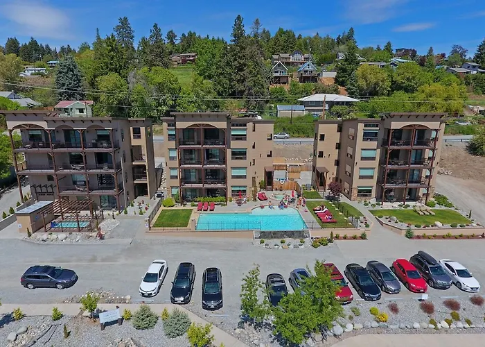 Lake Chelan 'Manson Bay' Condo W/ Pool Access!