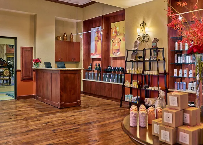 Pets Allowed Hotel Brown Palace And Spa, Autograph Collection