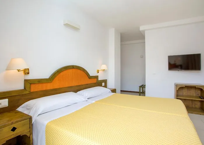 Apartamentos Bon Lloc