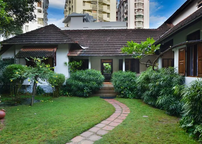 Private villas Ama Stays & Trails, Ambika Vilas