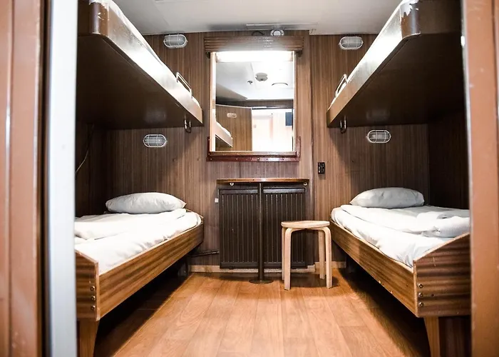Hotel mit Hund M/S Birger Jarl - Hotel & Hostel