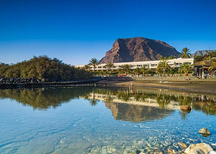 Apartamentos Charco Del Conde