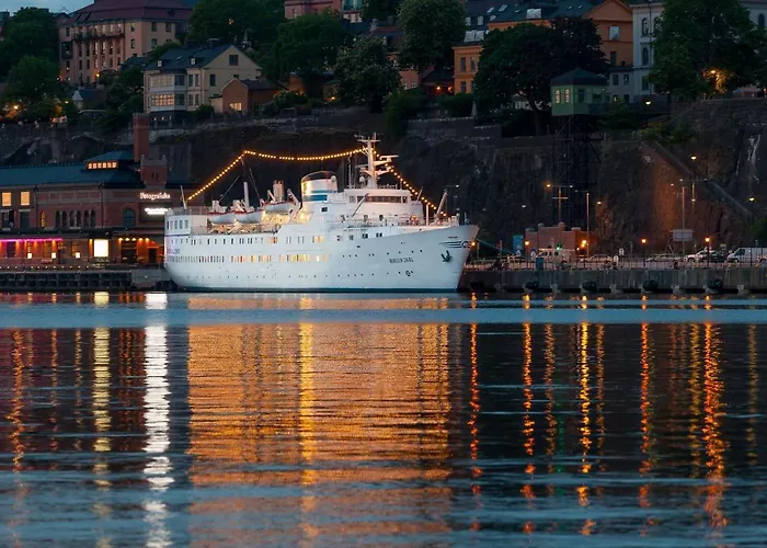 Hotel mit Hund M/S Birger Jarl - Hotel & Hostel