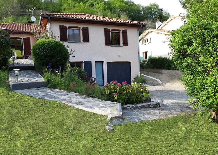 La Meïzou, gîte - chambres d hôtes à Champeix
