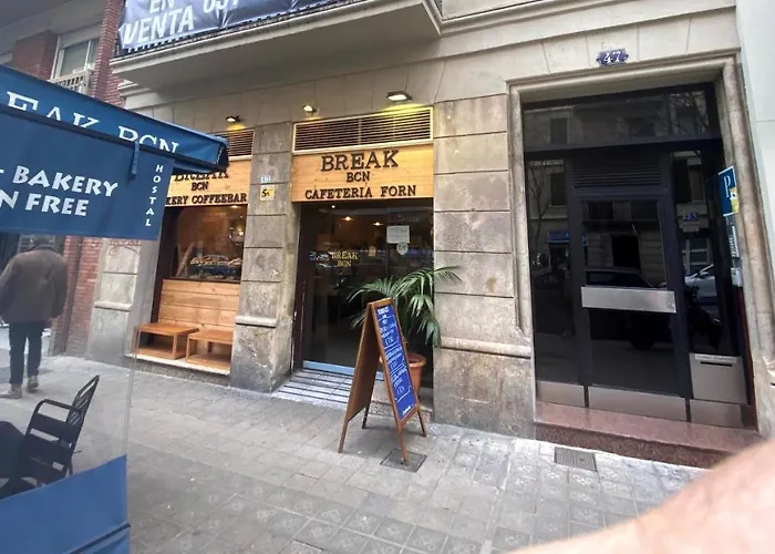 Resort: Break Bcn - Hostal & Coffeebar