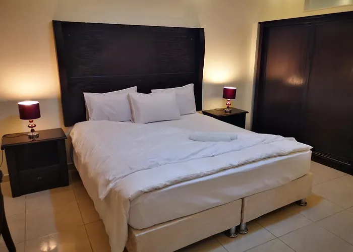 Al Fakher Hotel Apartments & Suites