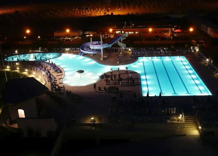 Lido Beach