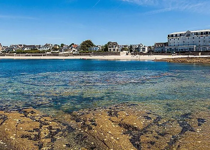 Appartement jardin a 100m de la plage et Thalasso
