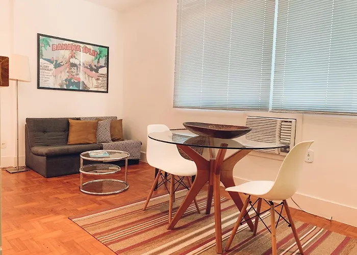 Stylish Copacabana Apartment