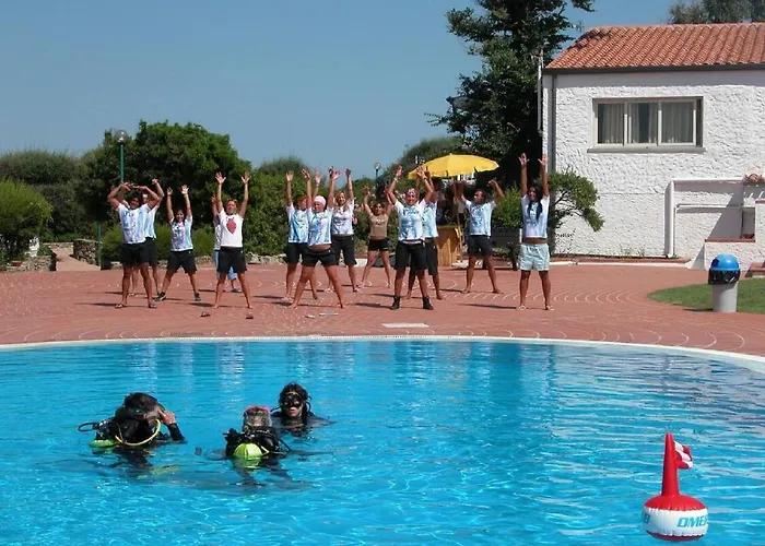  Bungalow Club Village