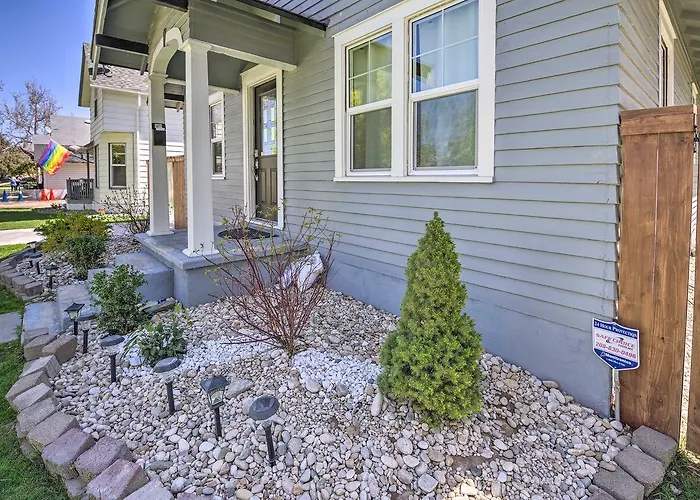Charming Home In Downtown Nampa W/ Patio + Yard!