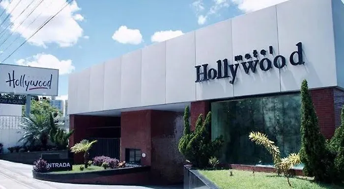  Hollywood