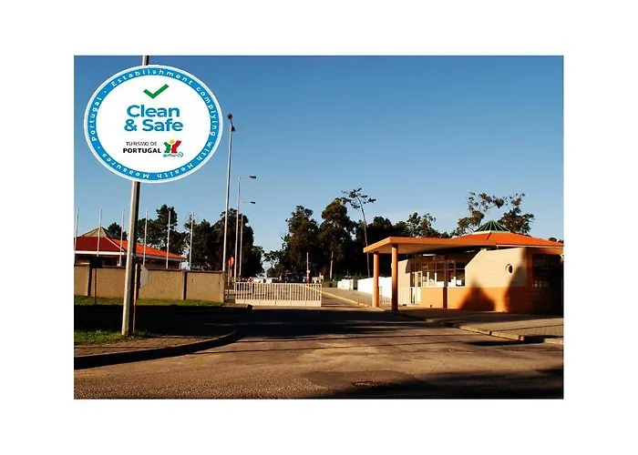 Hotel de praia: Parque De Campismo Orbitur Madalena